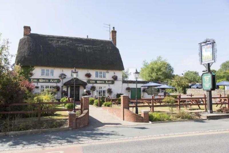 Alojamento de Acomodação e Pequeno-almoço The White Hart, Wroughton Swindon